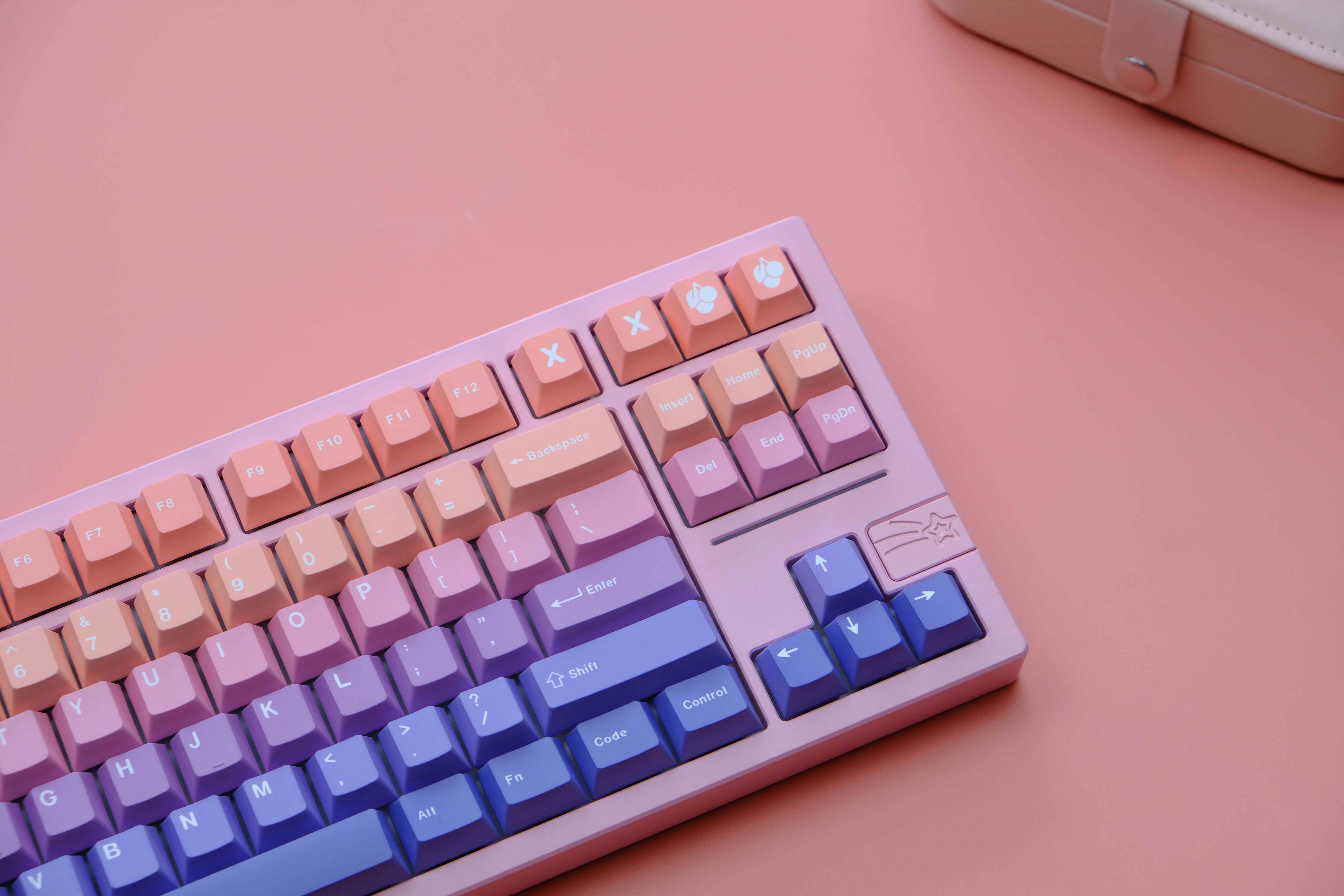 Gradient Dream PBT Keycaps