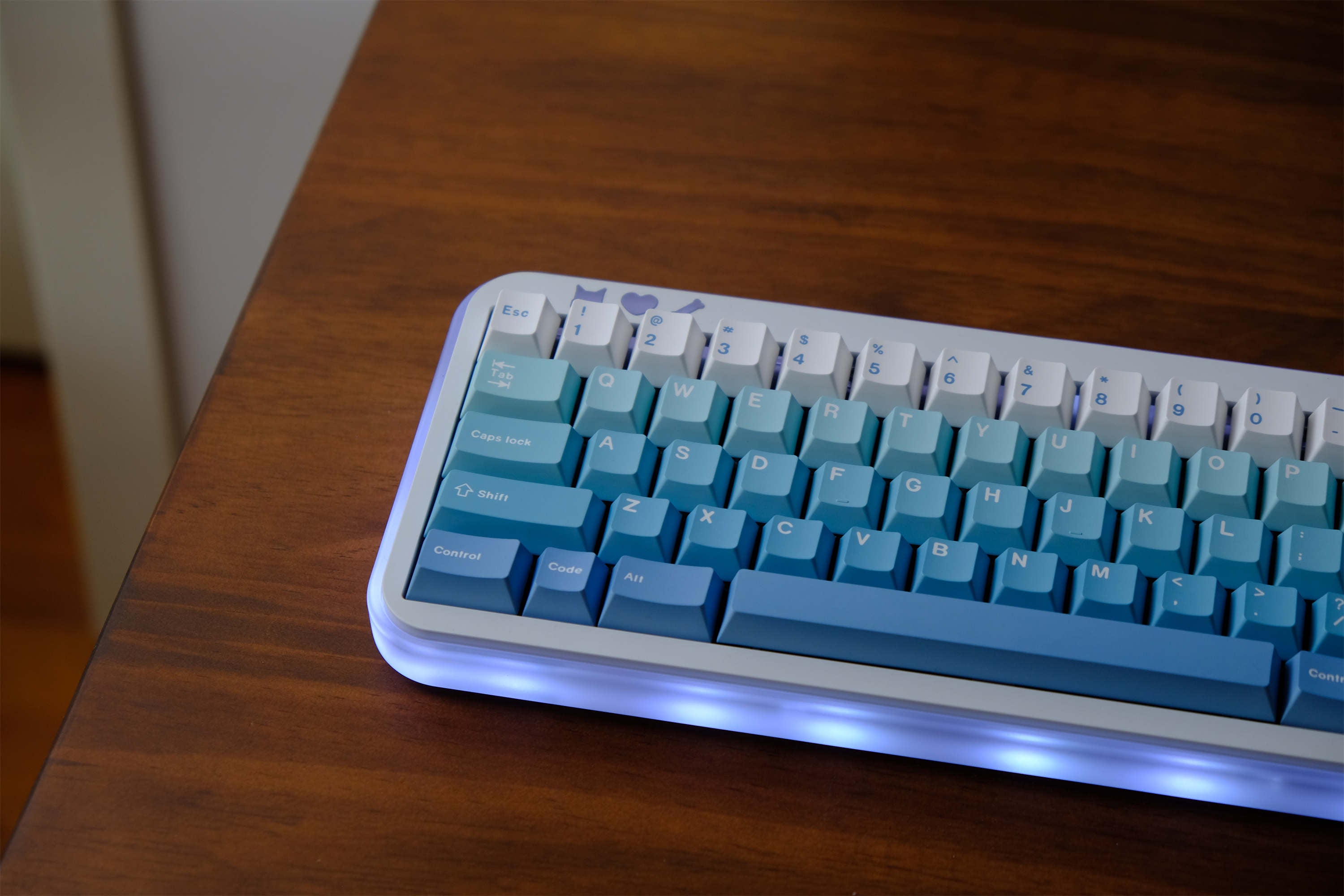 Snowy Ombré PBT Keycaps
