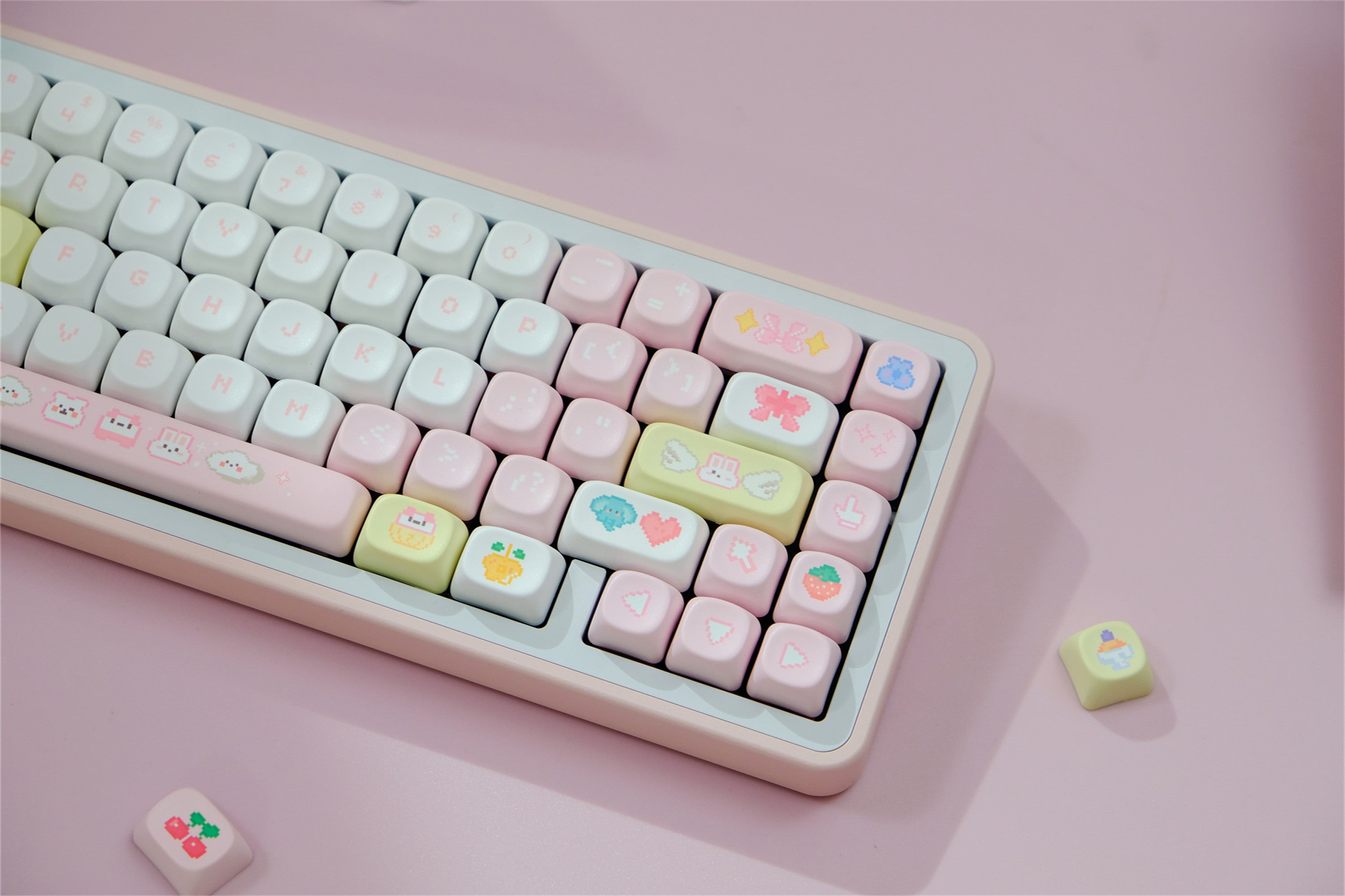 Pixel Baby PBT keycaps