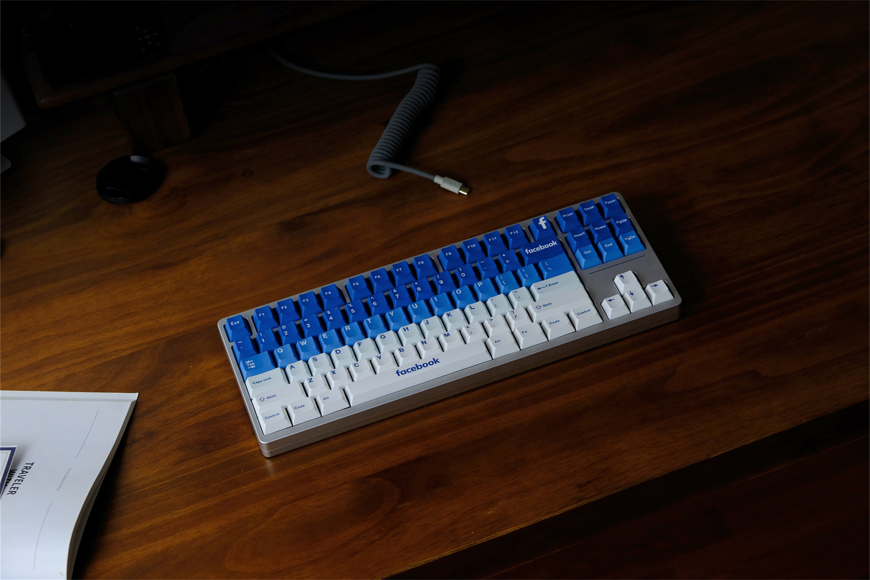 Facebook Keycaps - Diykeycap