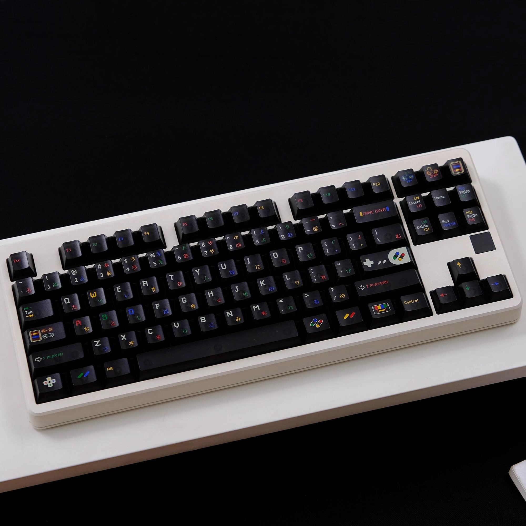 Childlike Black White Magnetic Switch Shine Through Keycaps - Diykeycap