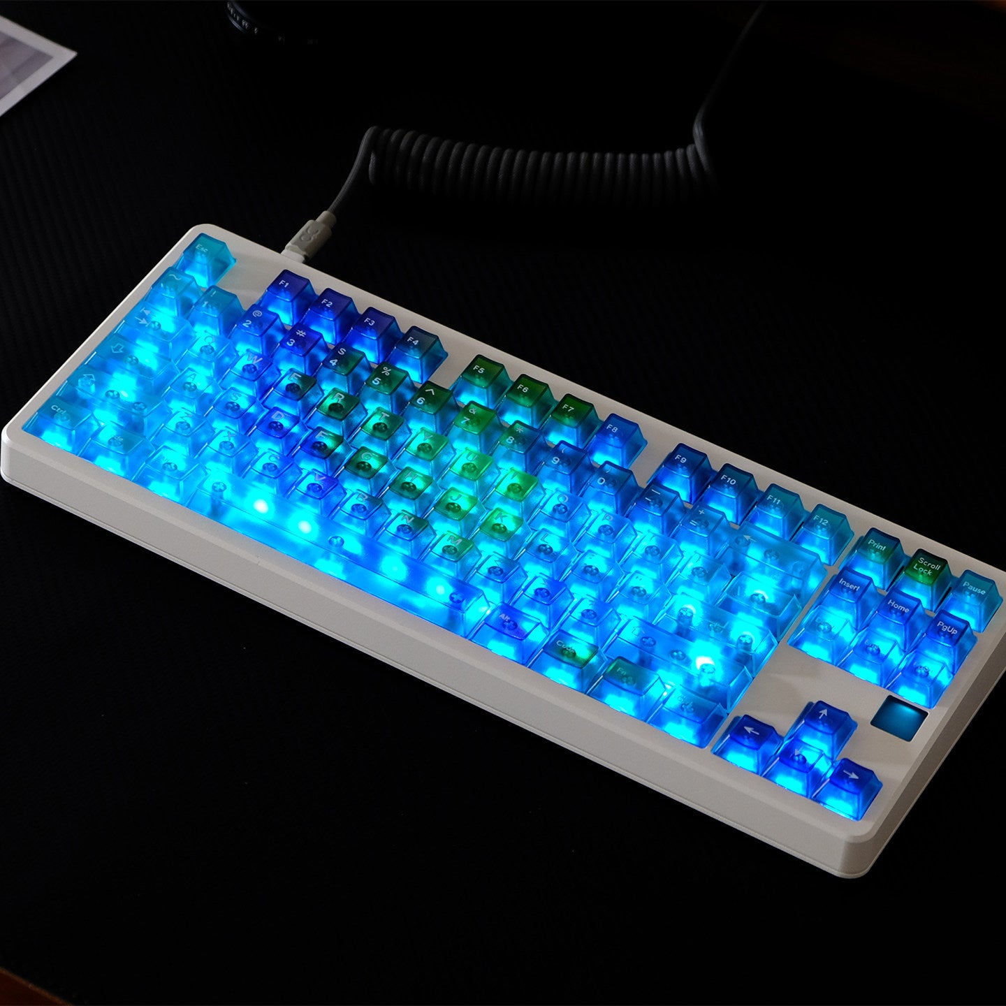 Pastel Blue Ombre Translucent keycaps - Diykeycap