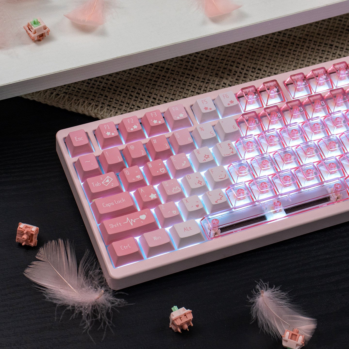 Strawberry Heartbeat keycaps - Diykeycap