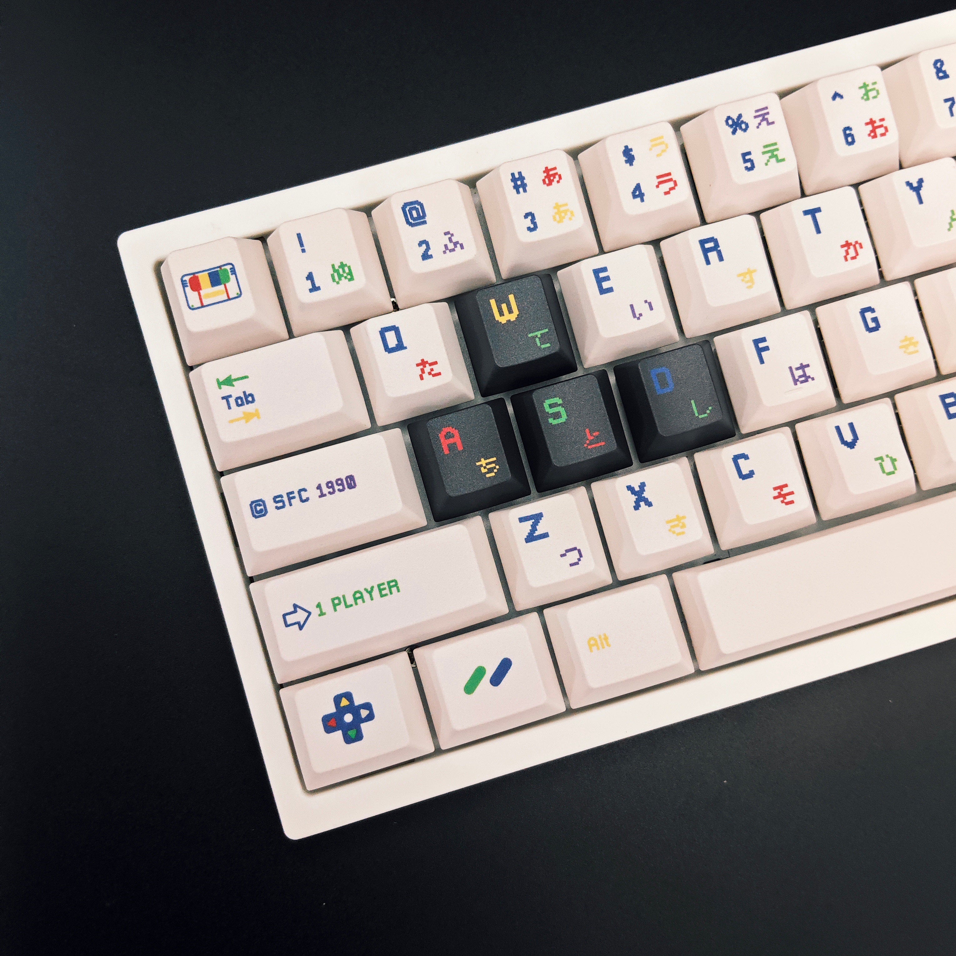 Childlike Black White Magnetic Switch Shine Through Keycaps - Diykeycap