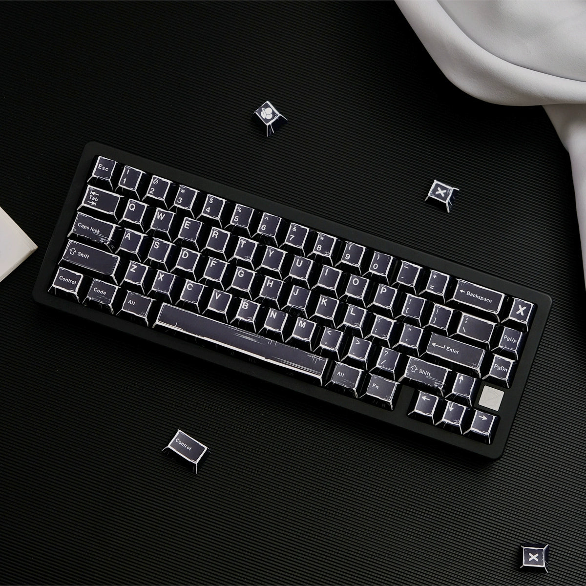 Manga style Minimalist Black Keycaps