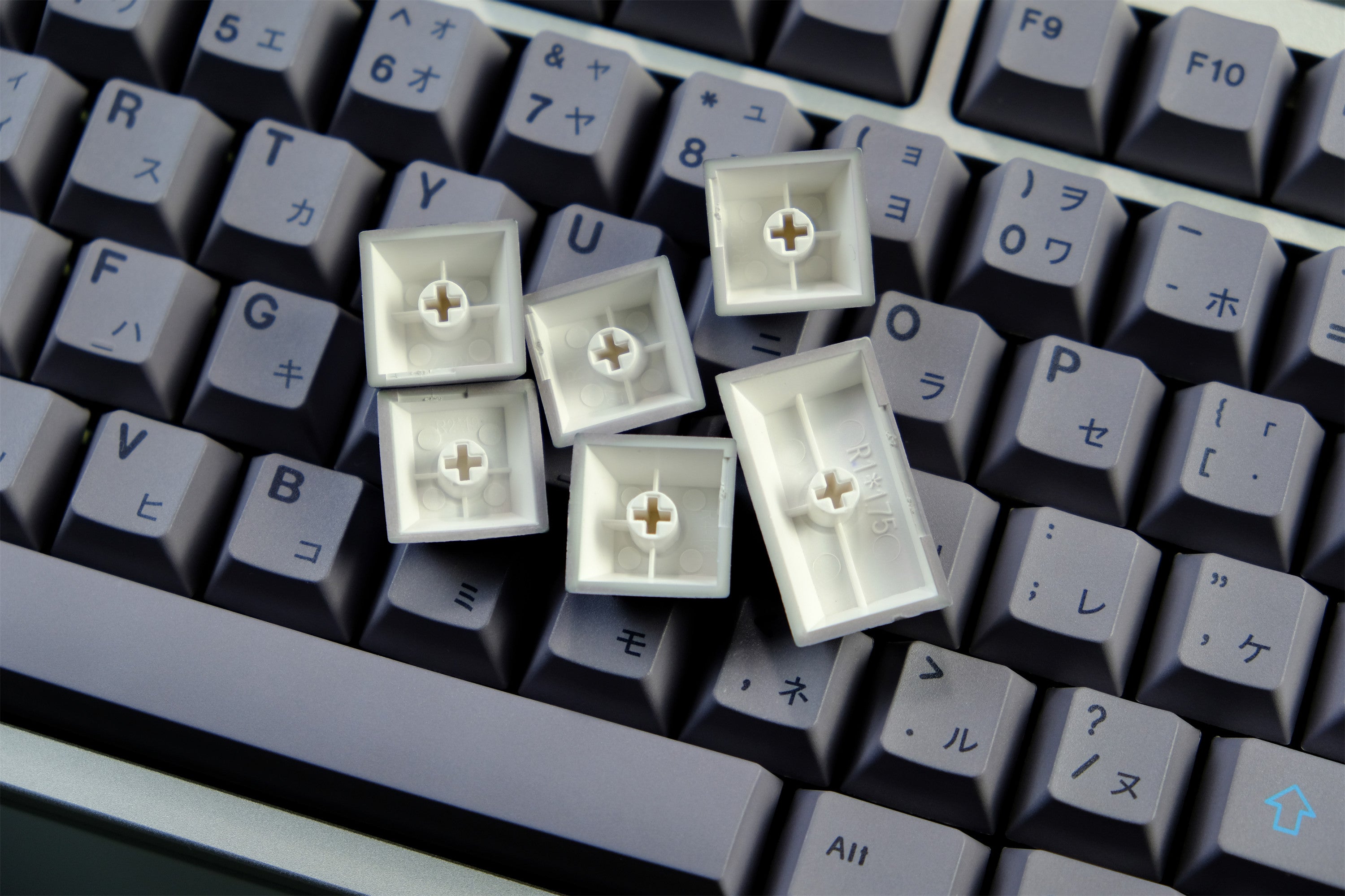 Geek Grey "Gamer's Realm" Keycaps - Diykeycap