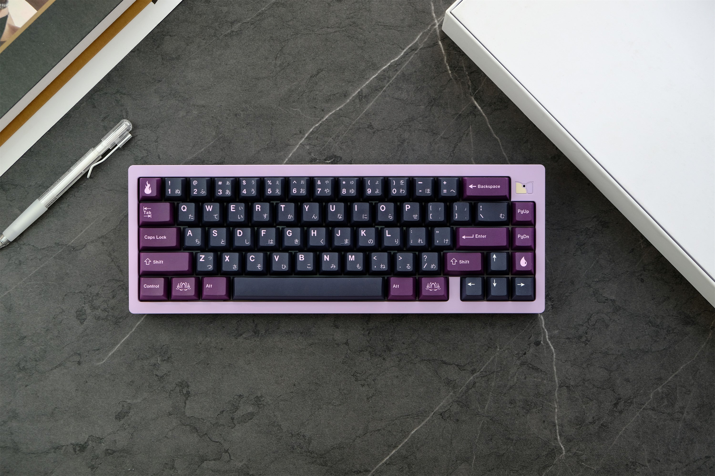 Black Lotus PBT Keycaps