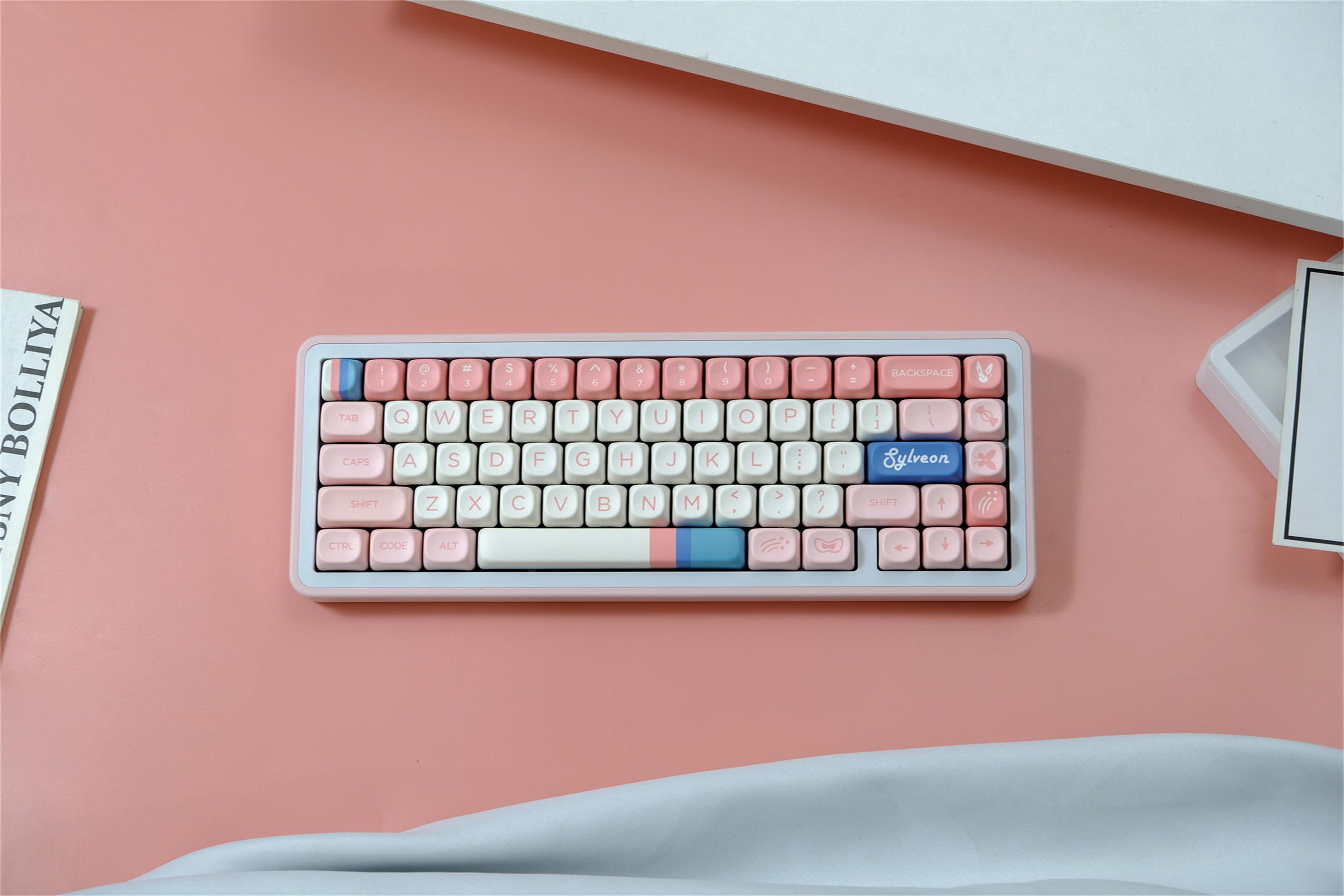 Sylveon PBT Keycaps - Diykeycap