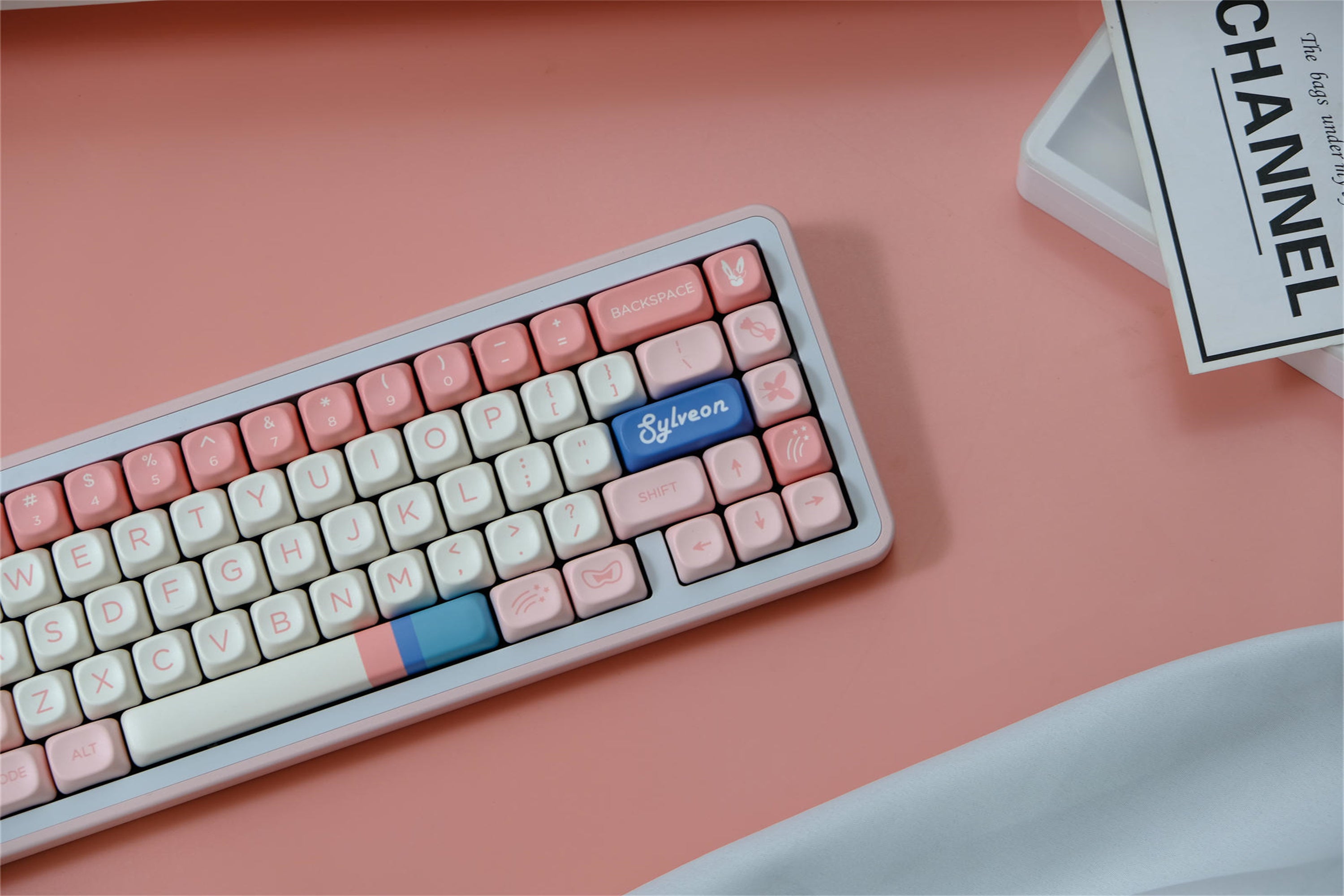 Sylveon PBT Keycaps - Diykeycap