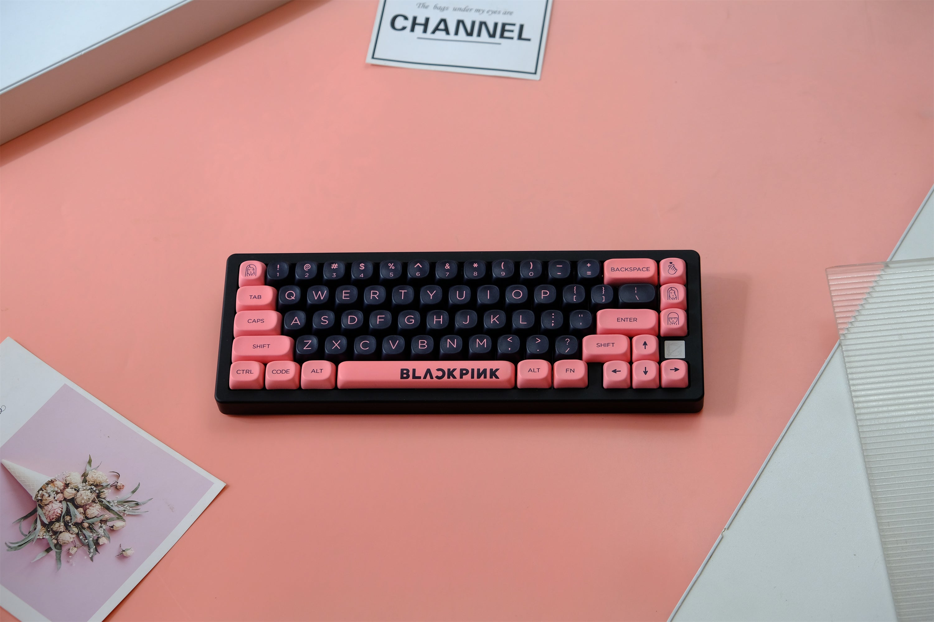 Black & Pink K-Pop Theme Keycaps