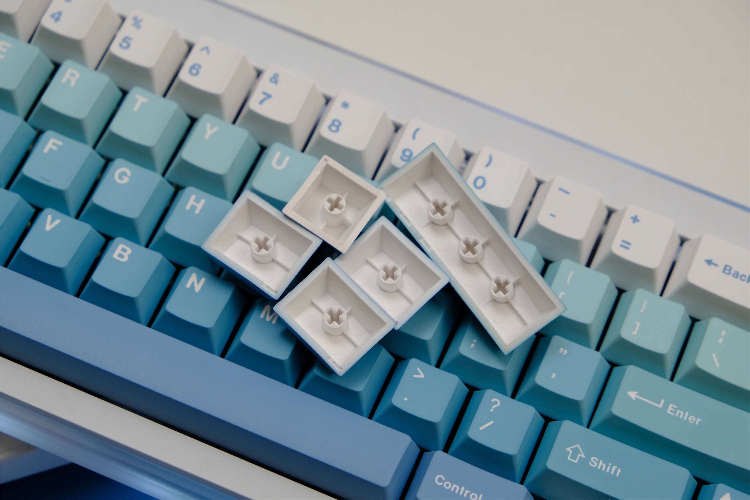 Snowy Ombré PBT Keycaps