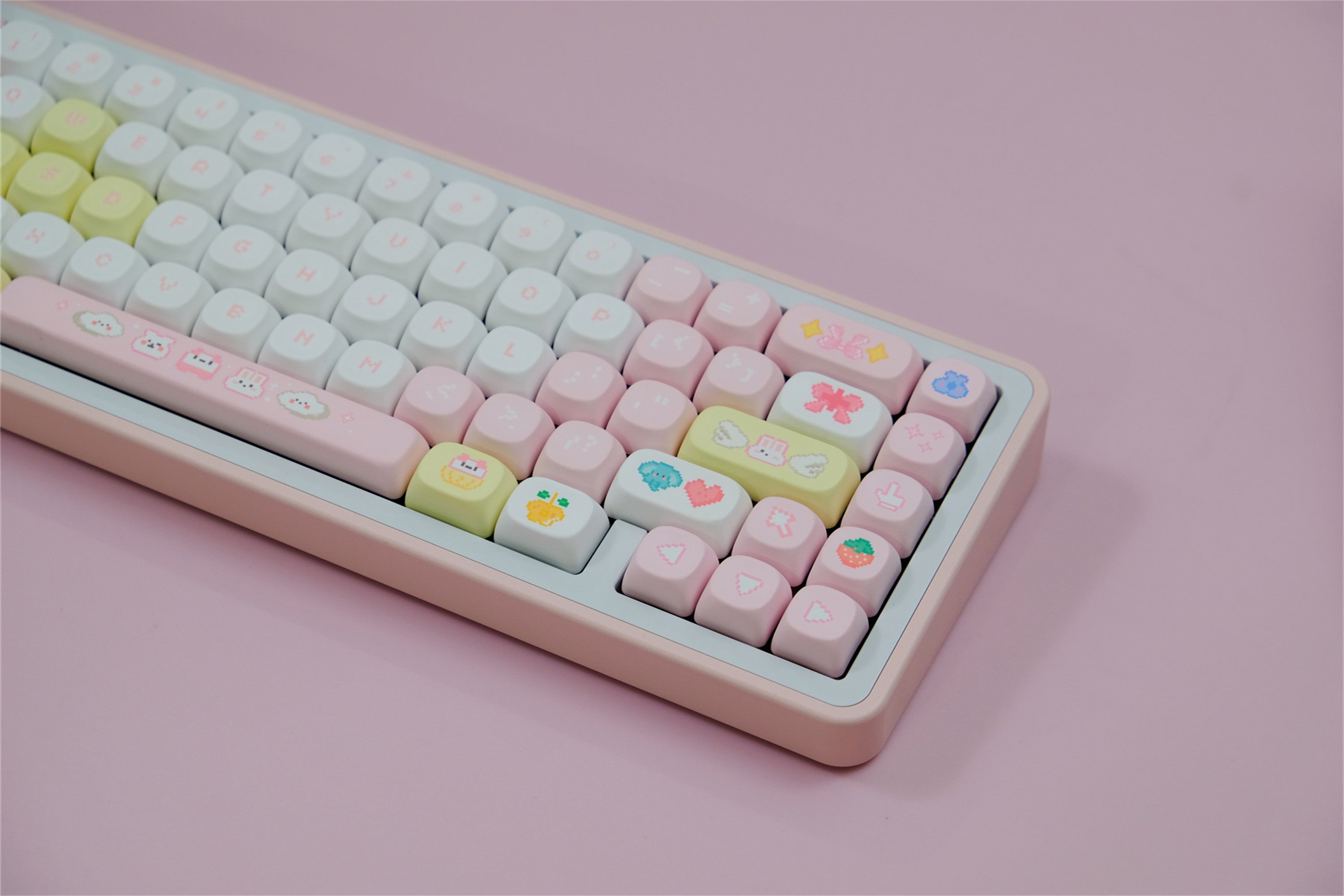 Pixel Baby PBT keycaps