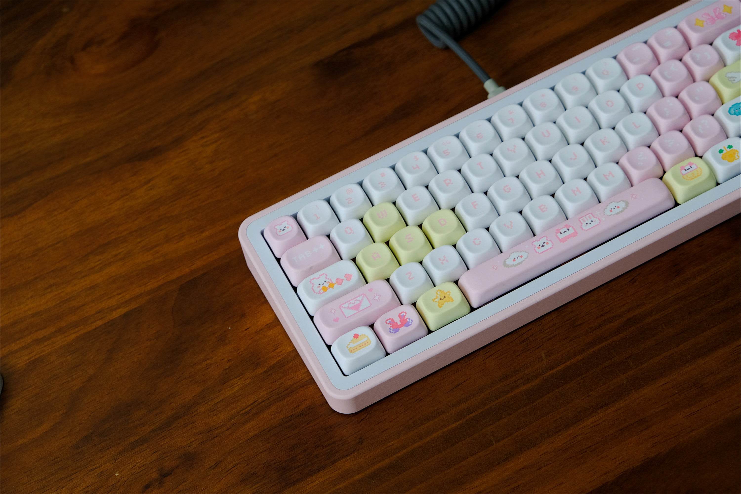 Pixel Baby PBT keycaps