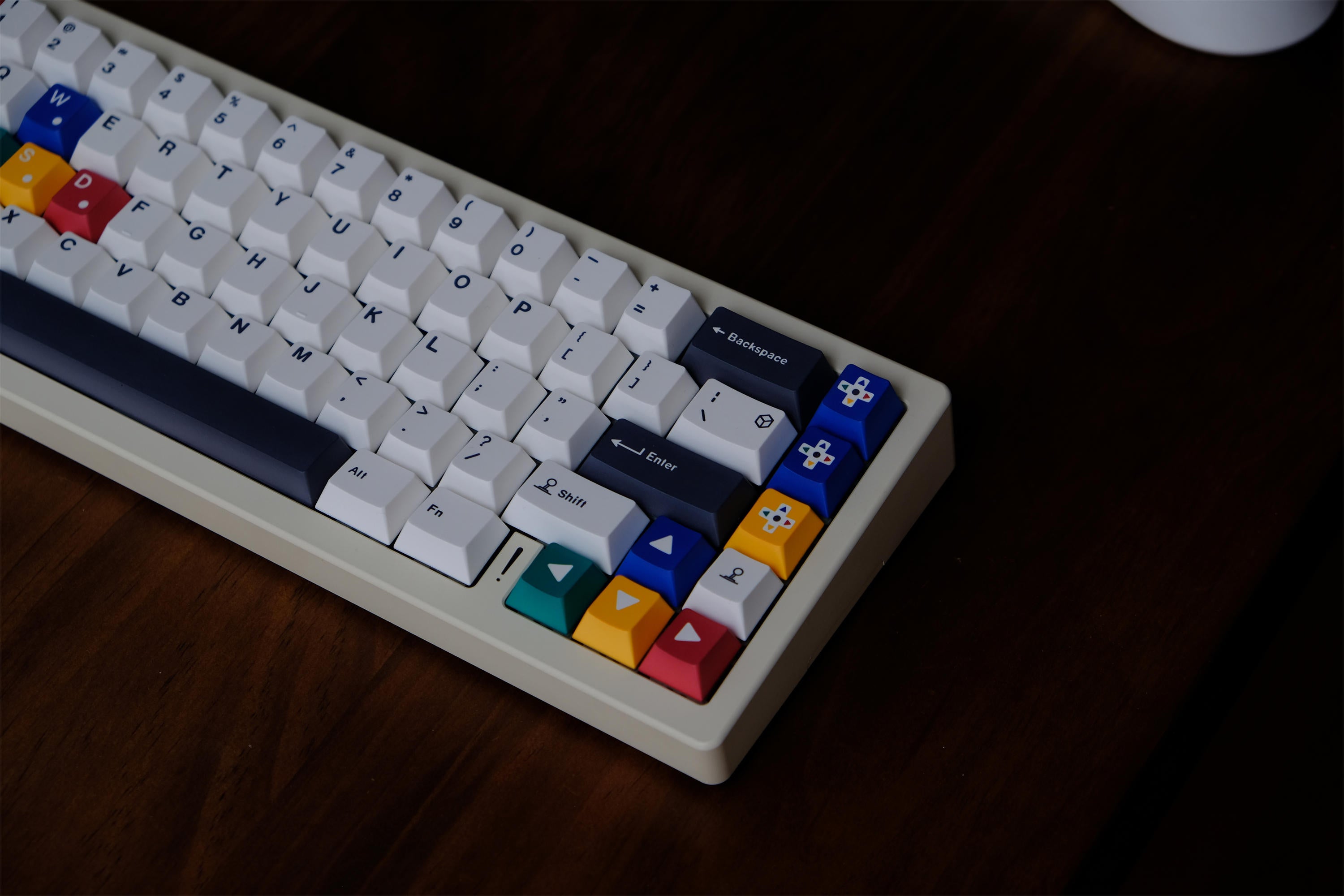 DMG Retro PBT Keycaps
