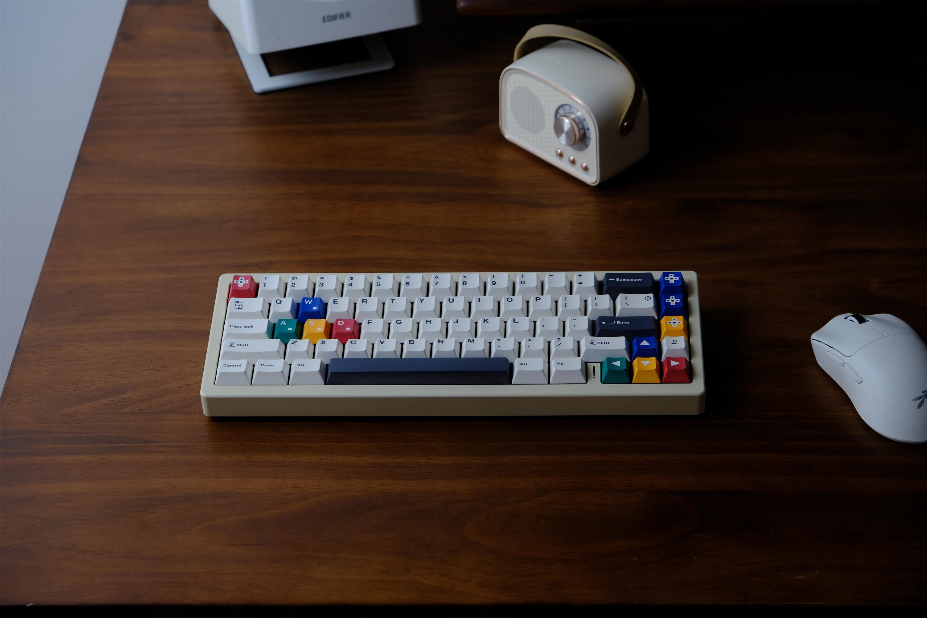 DMG Retro PBT Keycaps