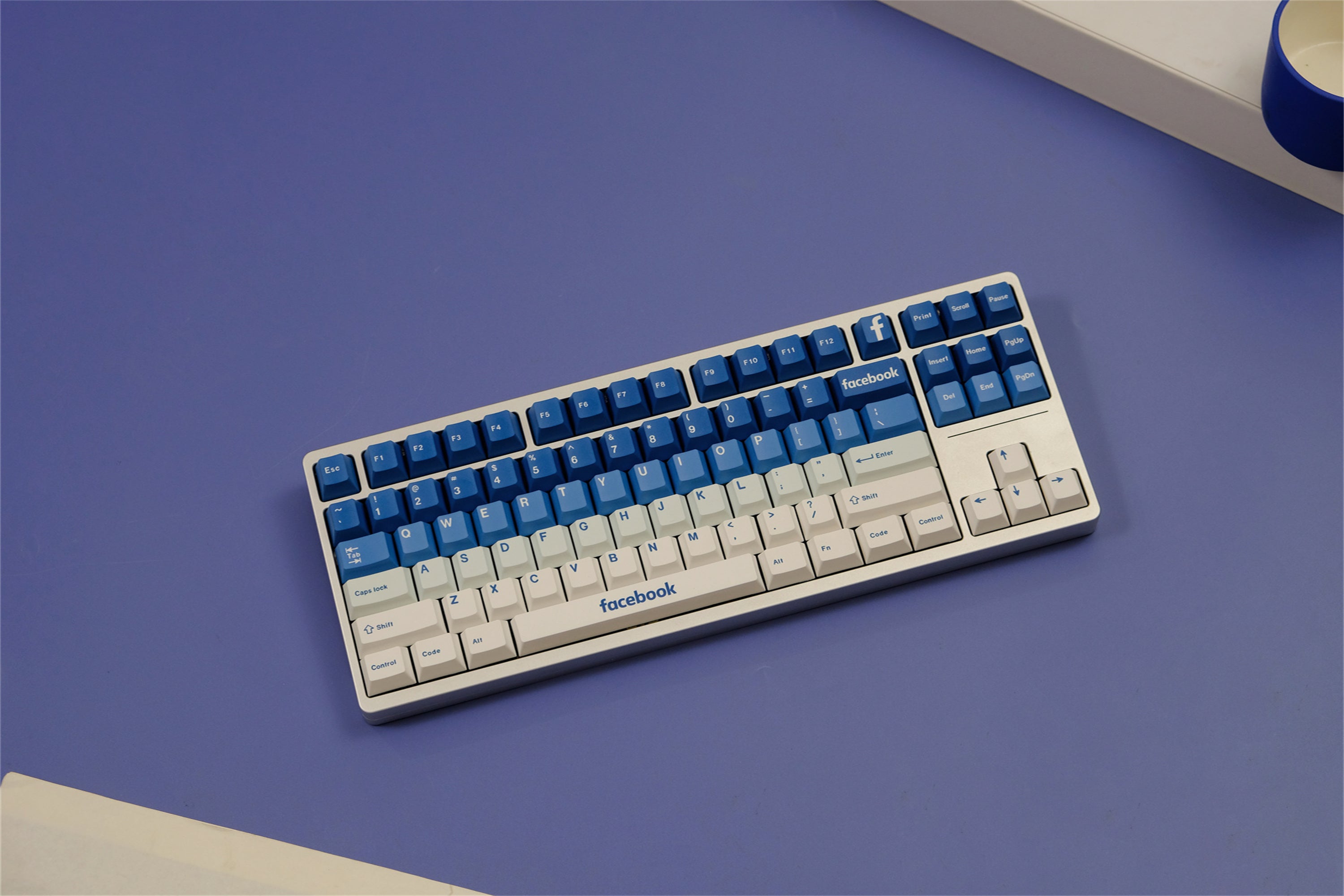 Facebook Keycaps - Diykeycap