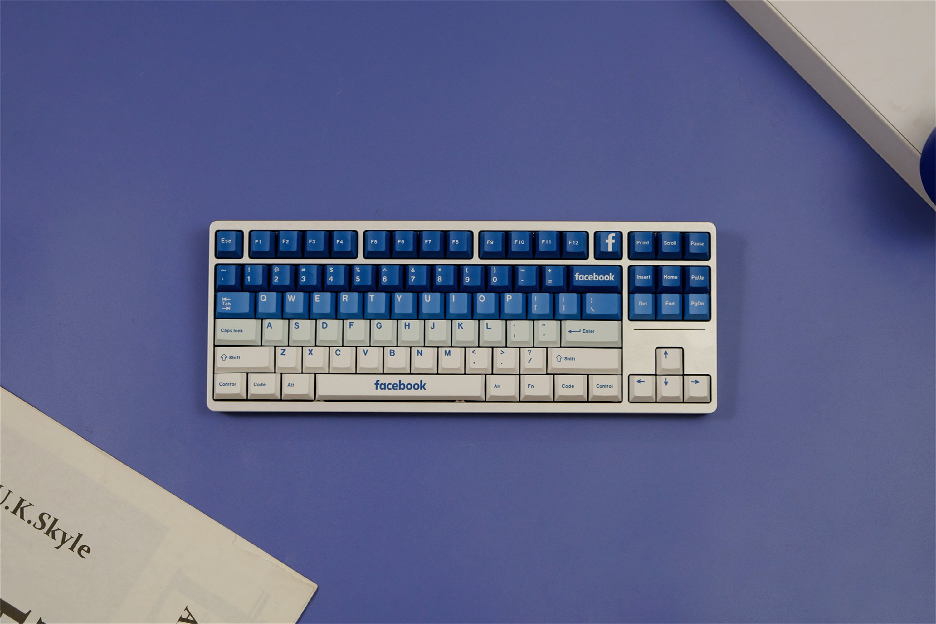 Facebook Keycaps - Diykeycap