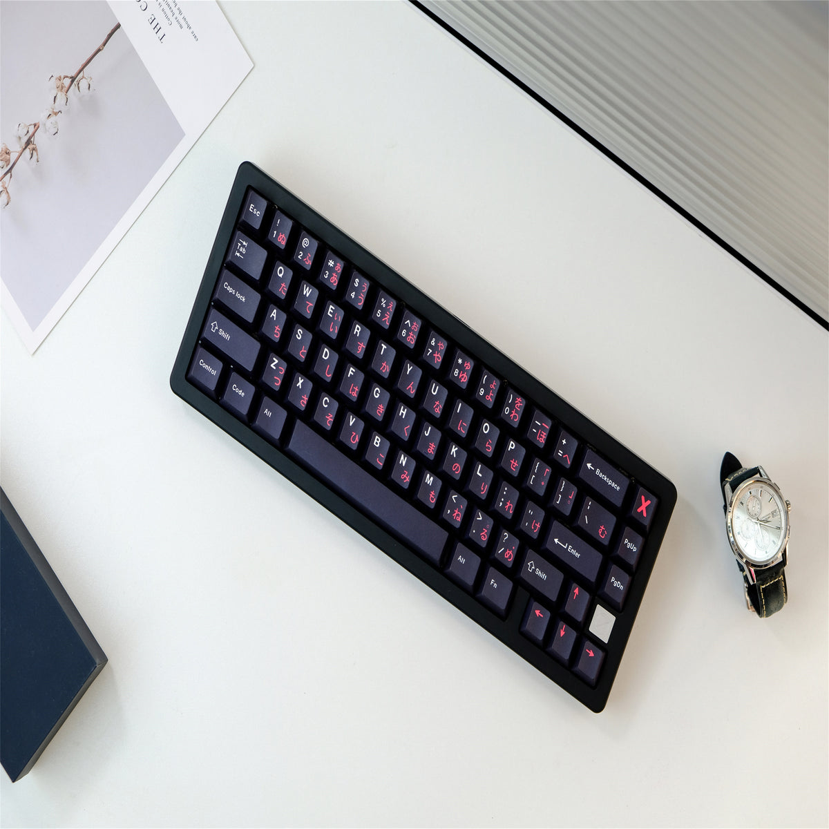 WoB with Crimson Hiragana Keycaps - Diykeycap