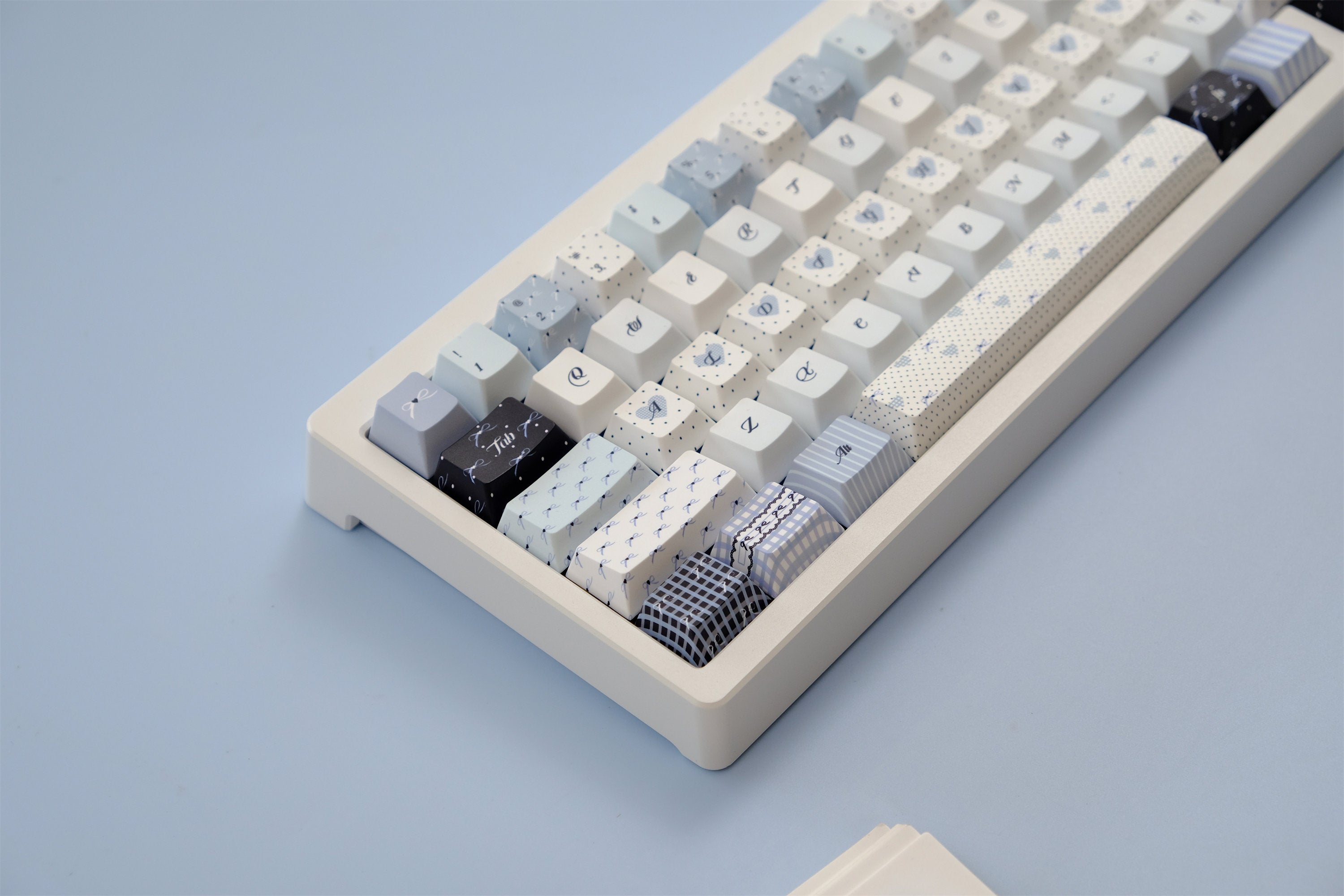 Blue Polka Dot Keycaps - Diykeycap