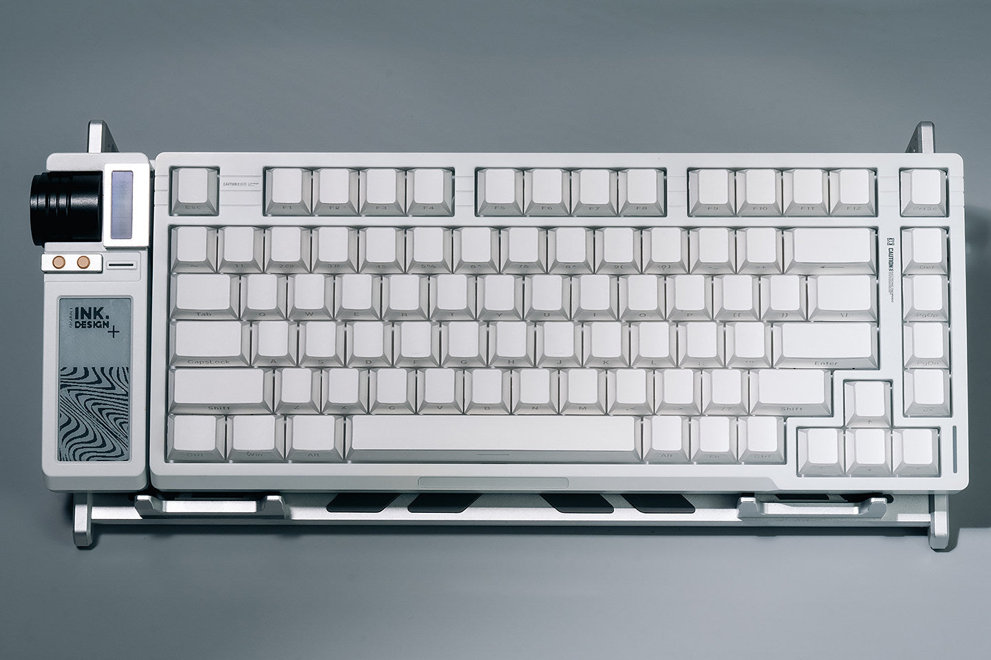 White/Black Reflection keycaps