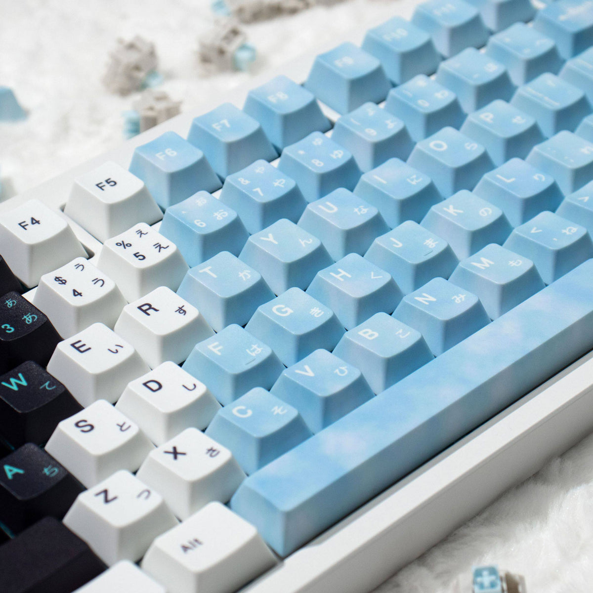 Yuki Onna Gradient Keycaps - Diykeycap
