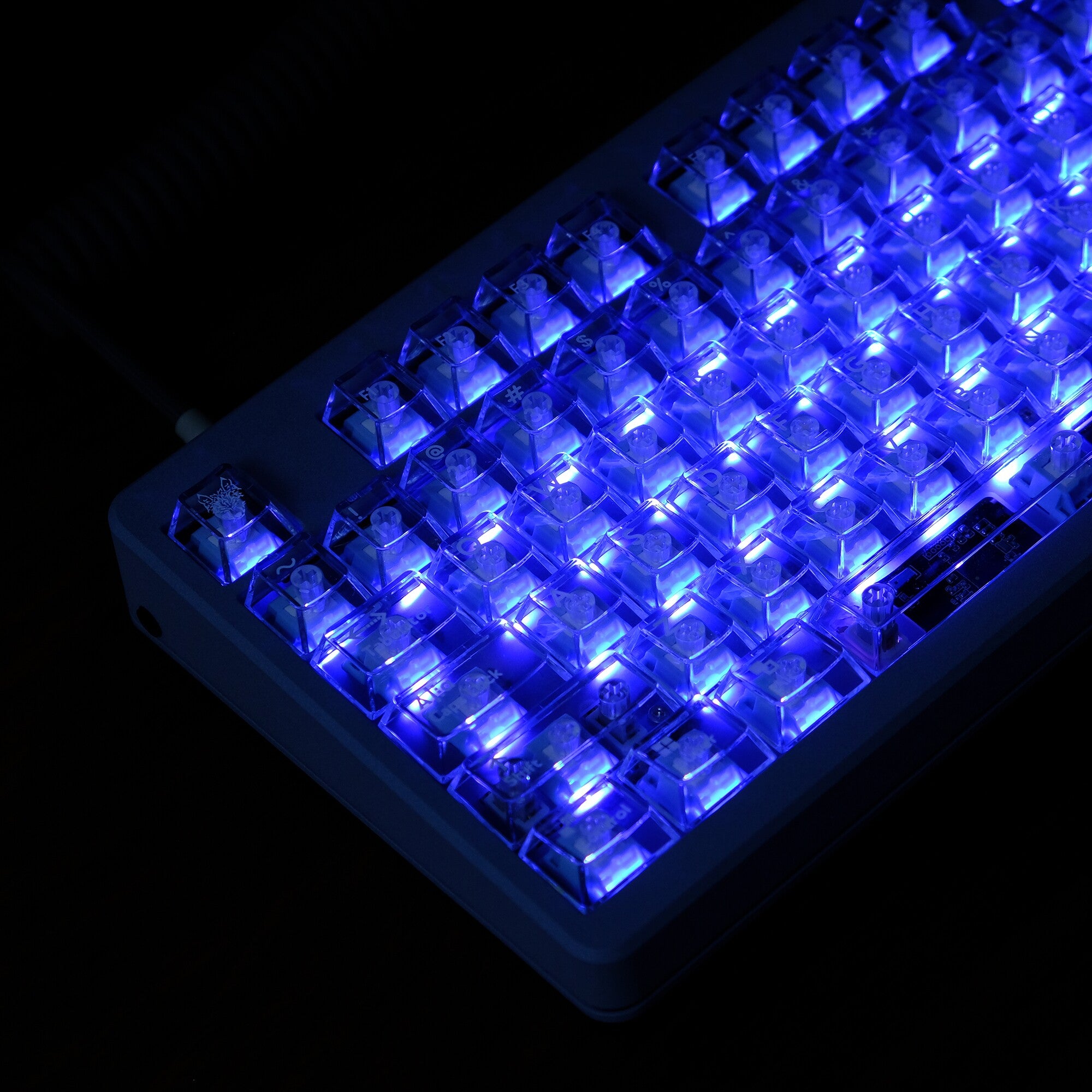 White Translucent PBT keycaps - Diykeycap