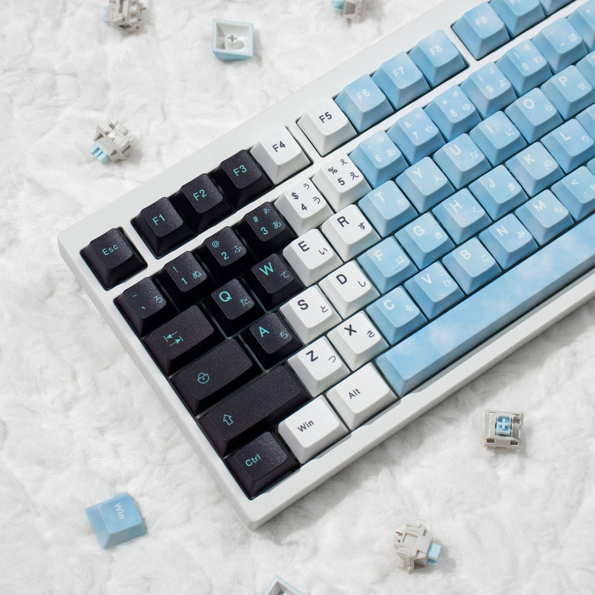 Yuki Onna Gradient Keycaps - Diykeycap