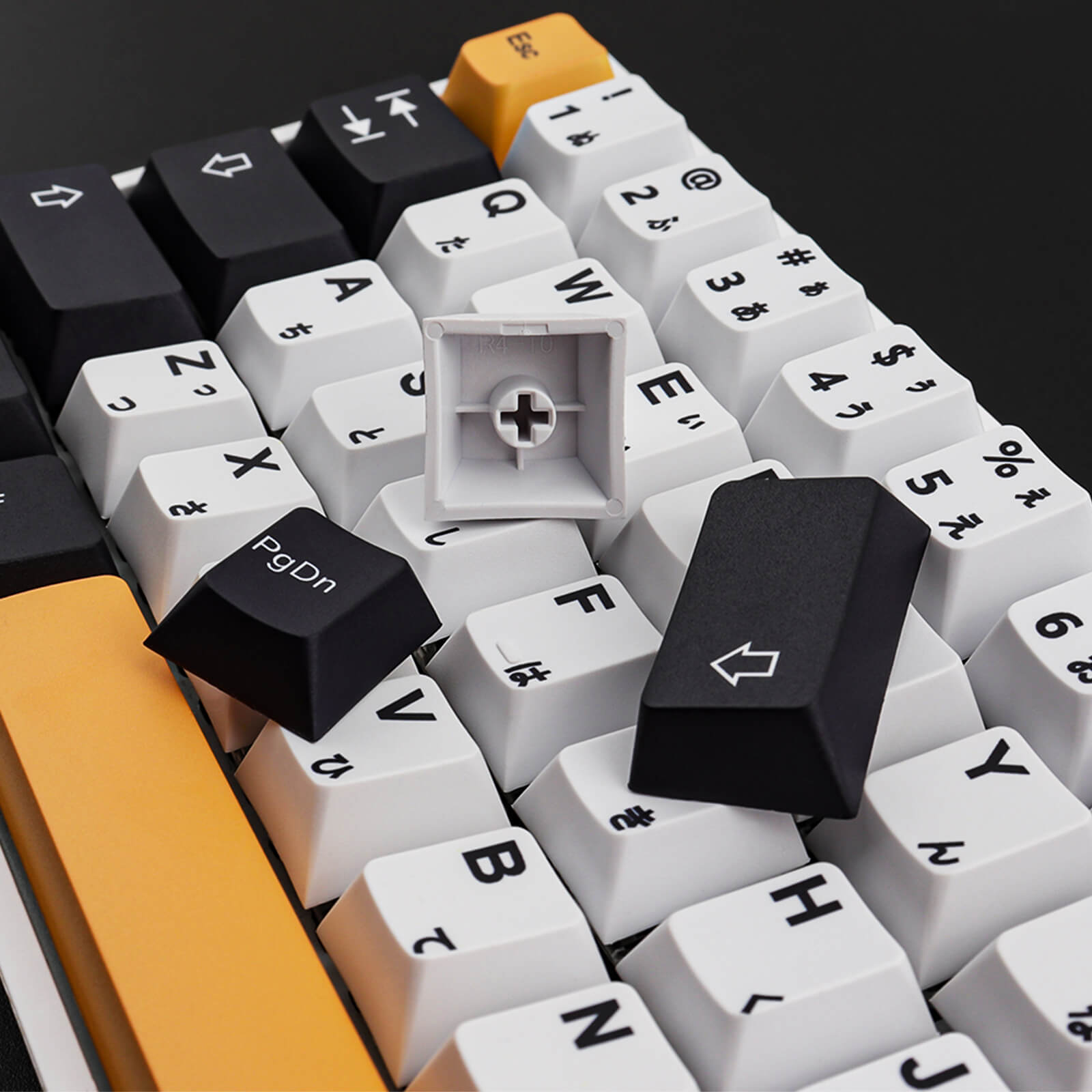 145 Keys Black and Yellow Japanese keycap - Diykeycap