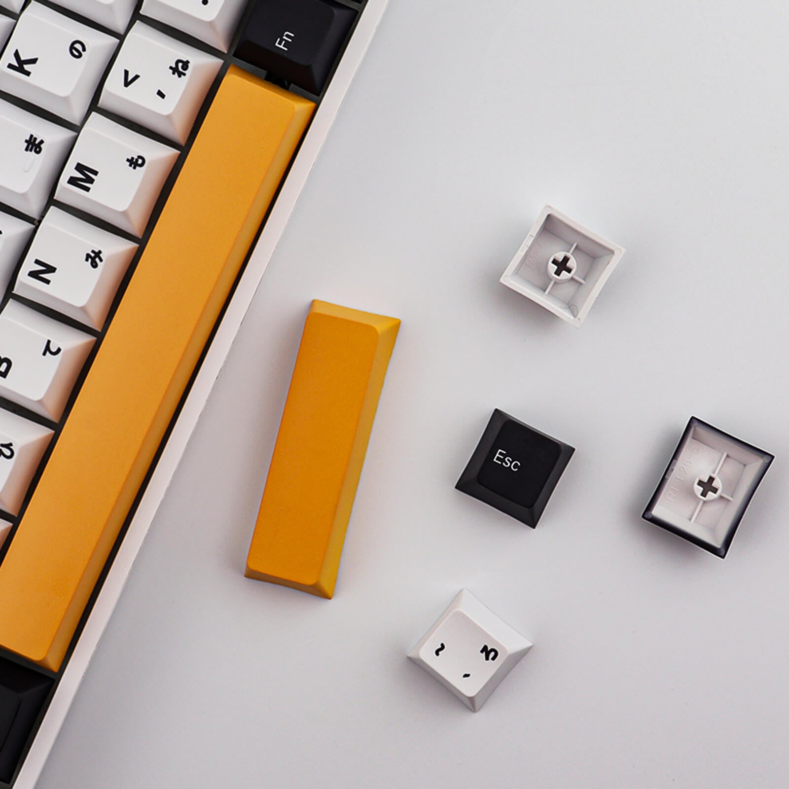 145 Keys Black and Yellow Japanese keycap - Diykeycap