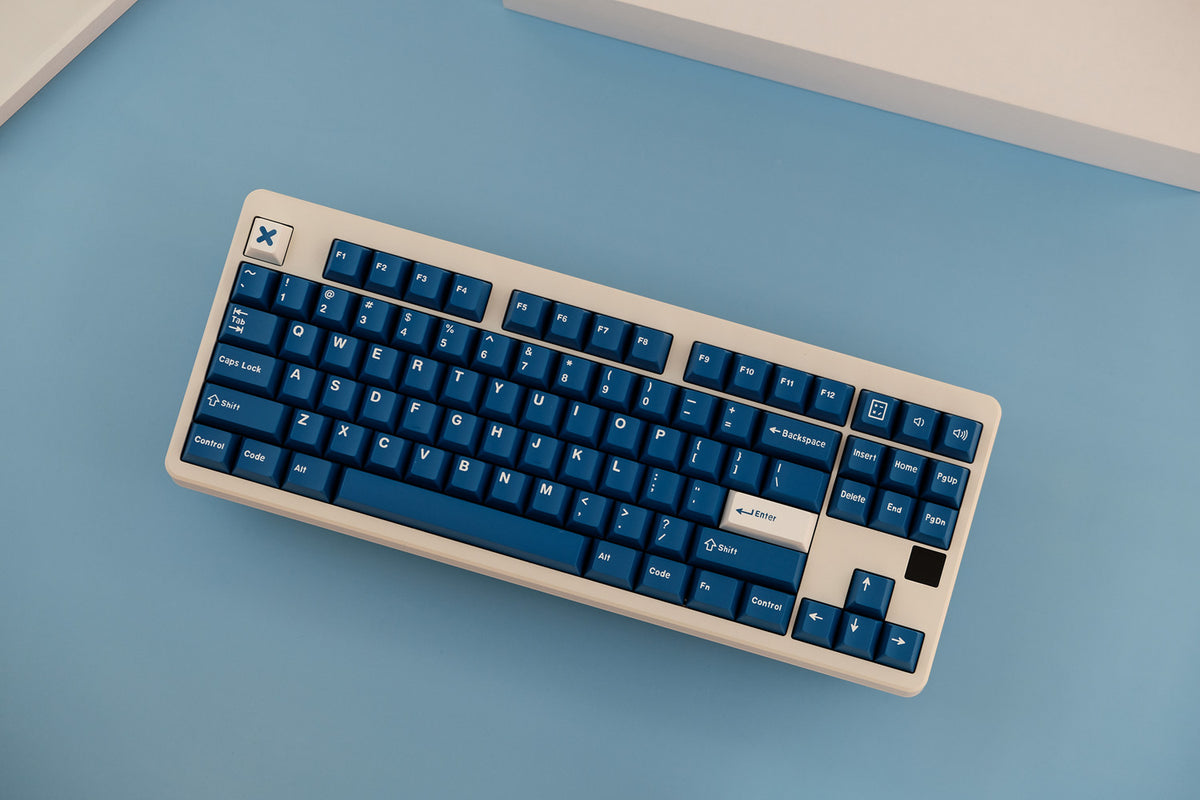 171 Keys ABS DOUBLE SHOT Striker Keycaps - Diykeycap