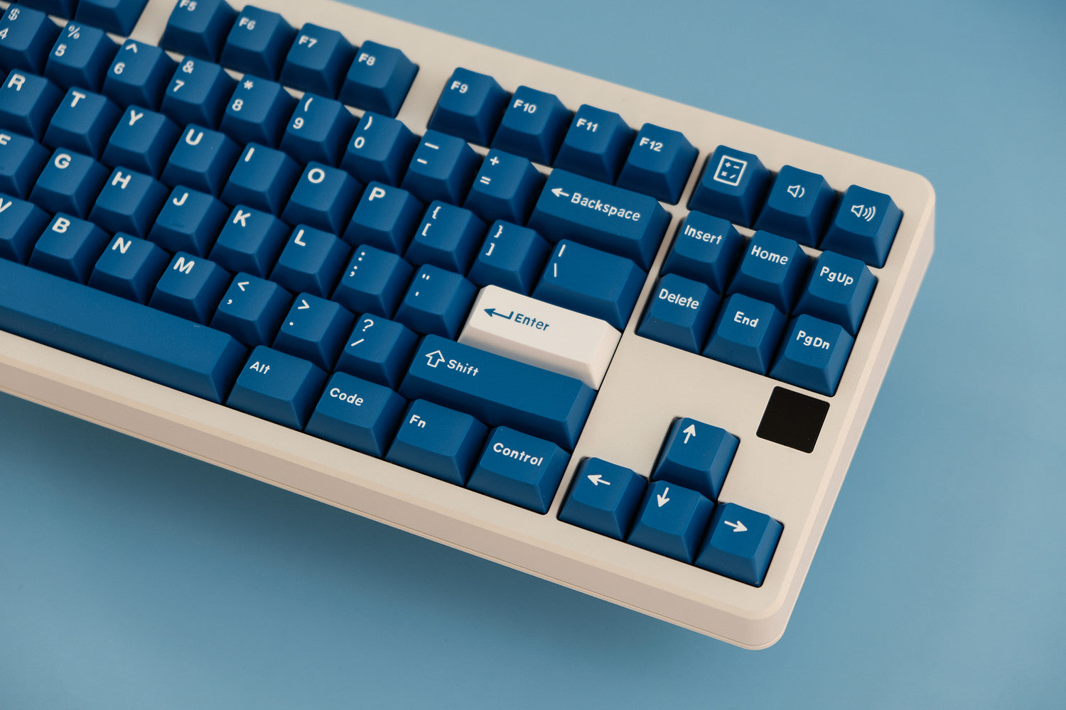 171 Keys ABS DOUBLE SHOT Striker Keycaps - Diykeycap